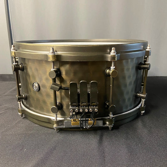 Hammered Bronze Snare Drum-Concert C1