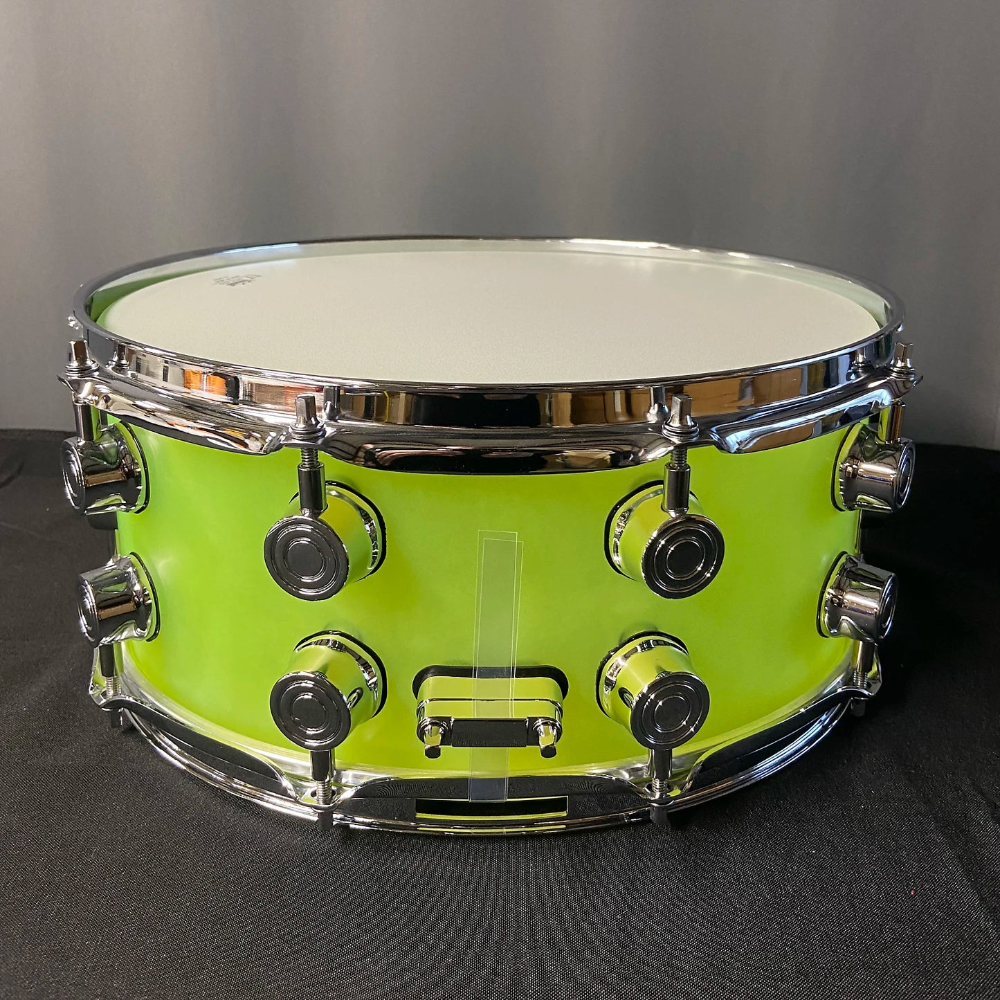 Frosted Fluorescent Green Acrylic Snare Drum FR-14x6-FG