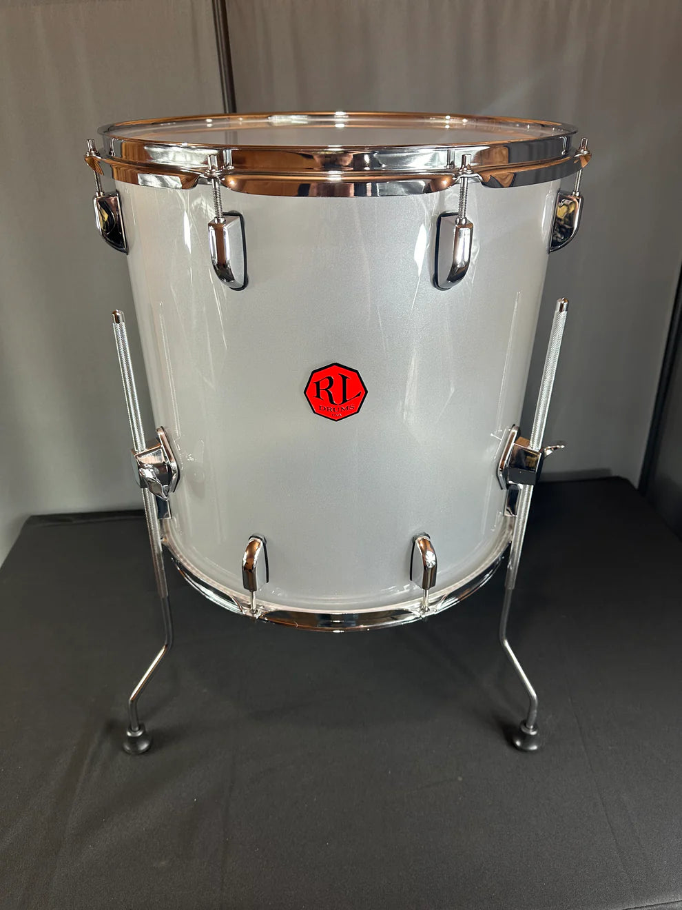 Frost White Seamless Acrylic 18"x16" - Floor Tom Drum - JB-FWA18x16FT
