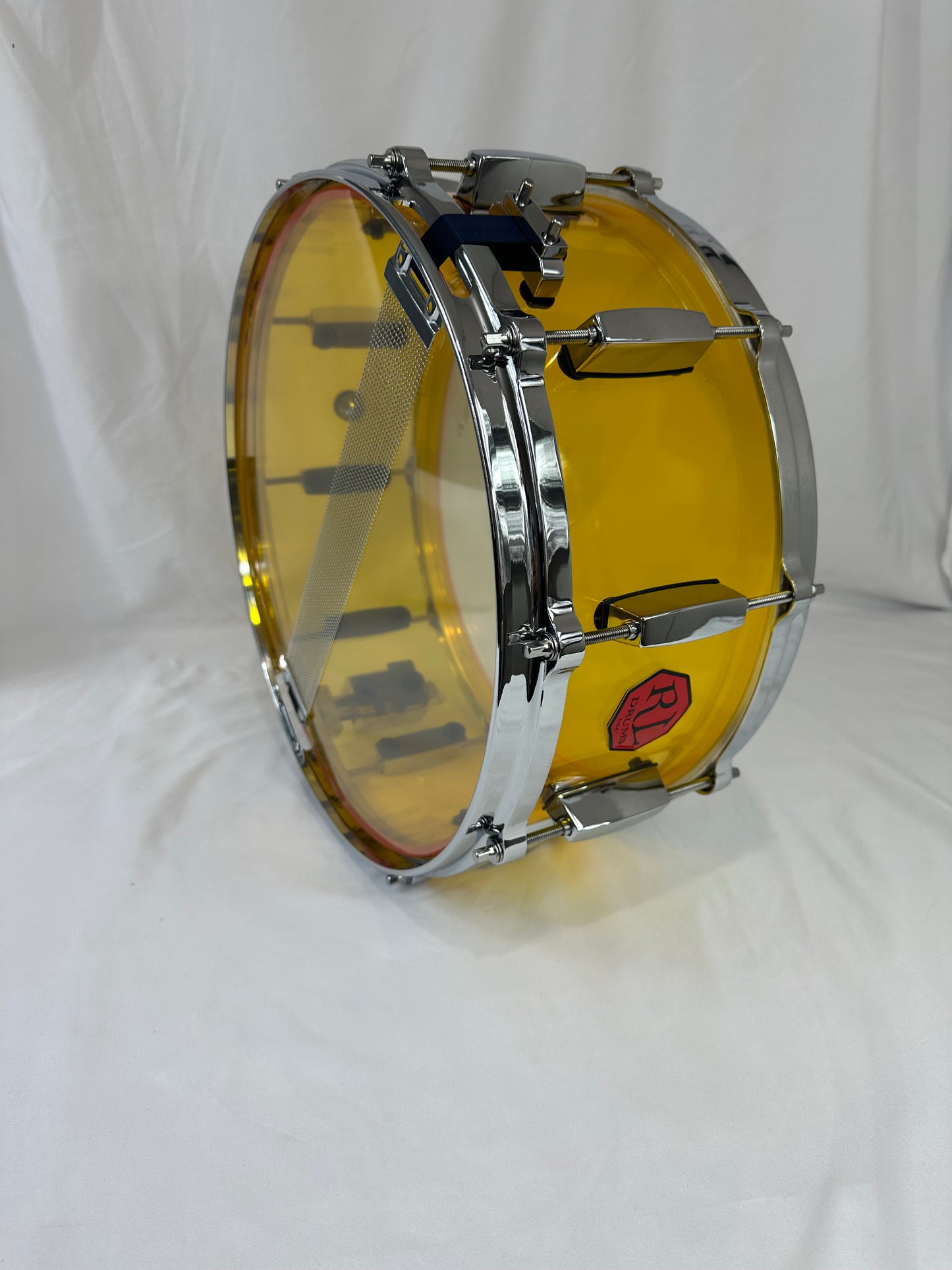 Amber Seamless Acrylic 14"x6" -Snare Drum