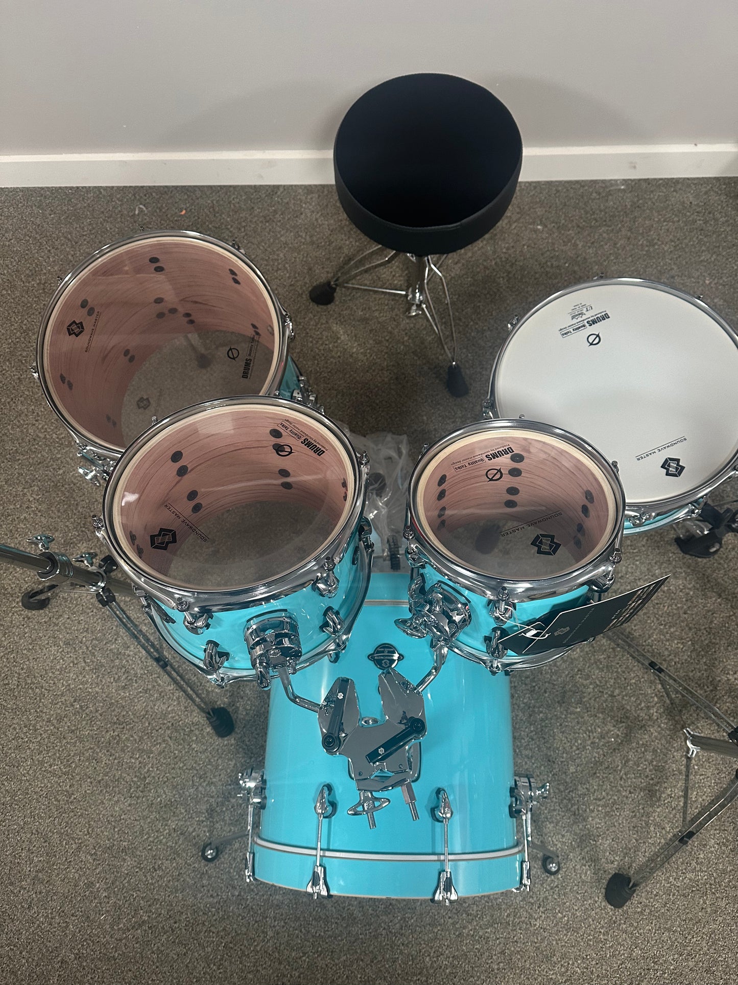 SOUNDWAVE MASTER GALAXY TRAVELER SHELL PACK IN TIFFANY BLUE
