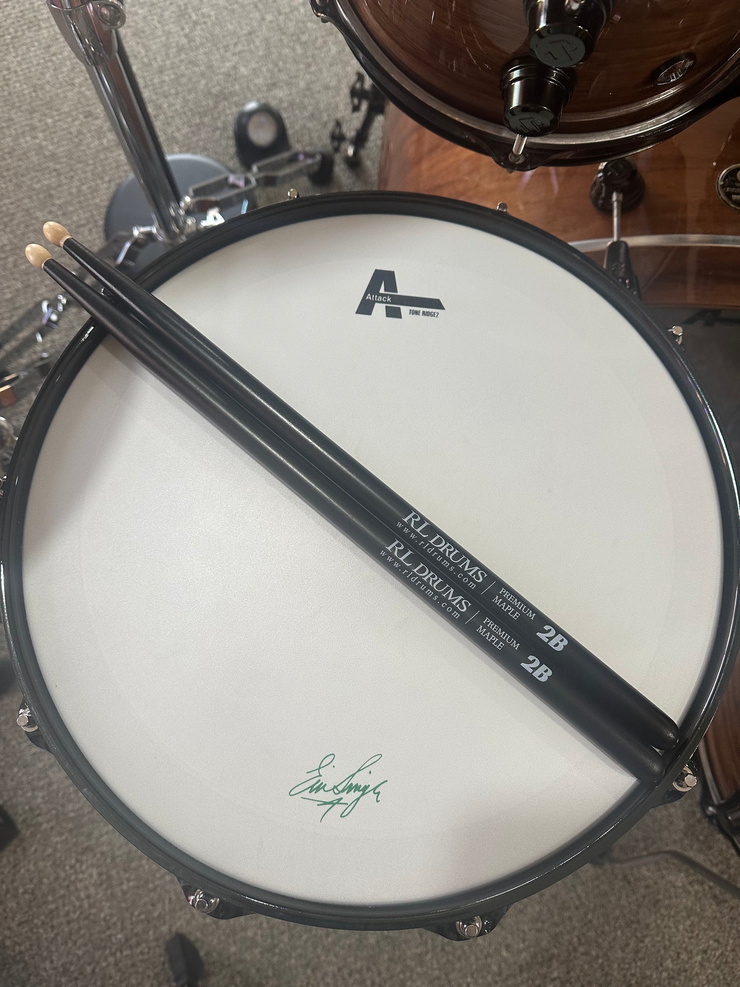 Premium Maple RL Drums Drumsticks 2B-PMBOT