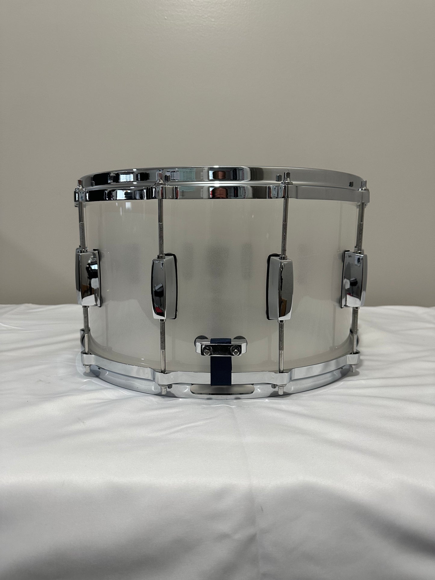 Frost White Seamless Acrylic 14"x8" -Snare Drum