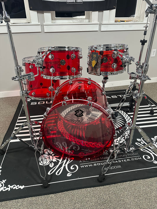 SOUNDWAVE MASTER ICE CRYSTAL SOUND SERIES RED DRUM KIT
