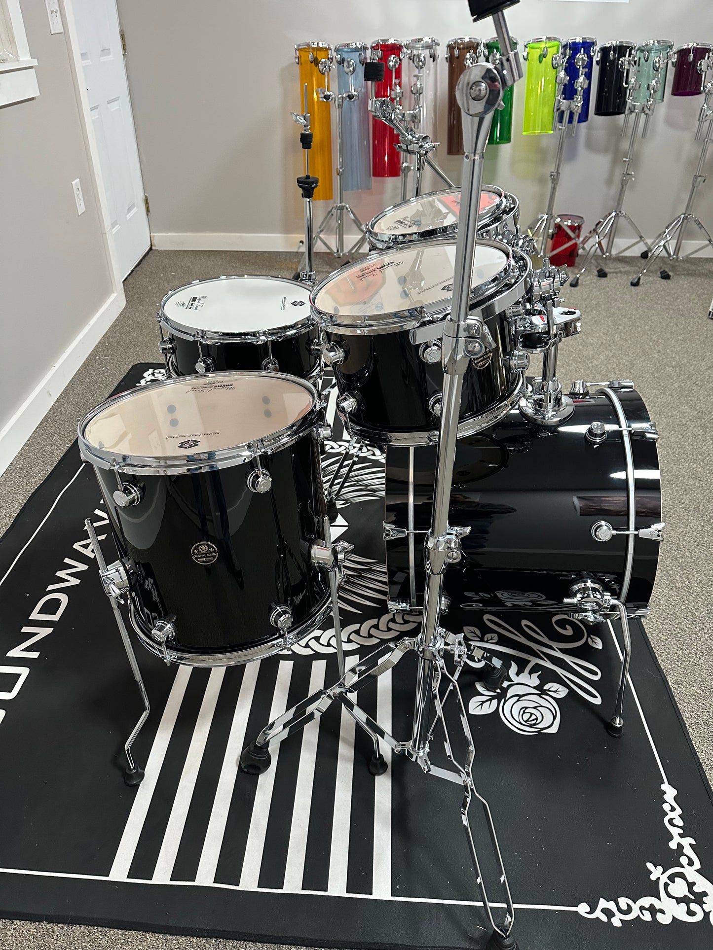 SOUNDWAVE MASTER MINI MASTER BLACK METAL DRUM KIT