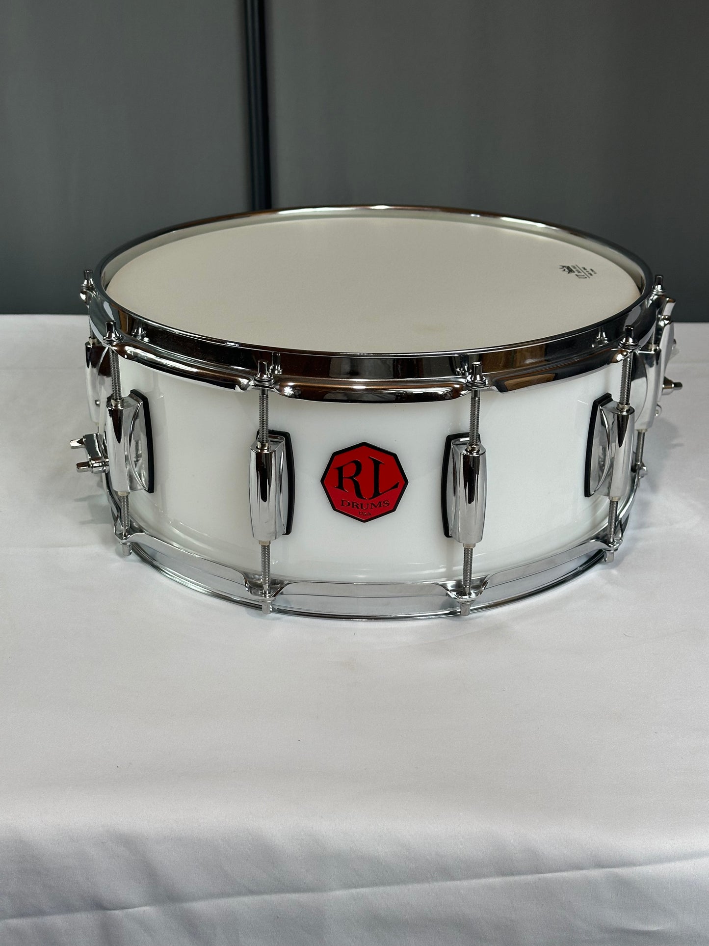 Arctic White Acrylic Snare Drum ASD-14x6-W