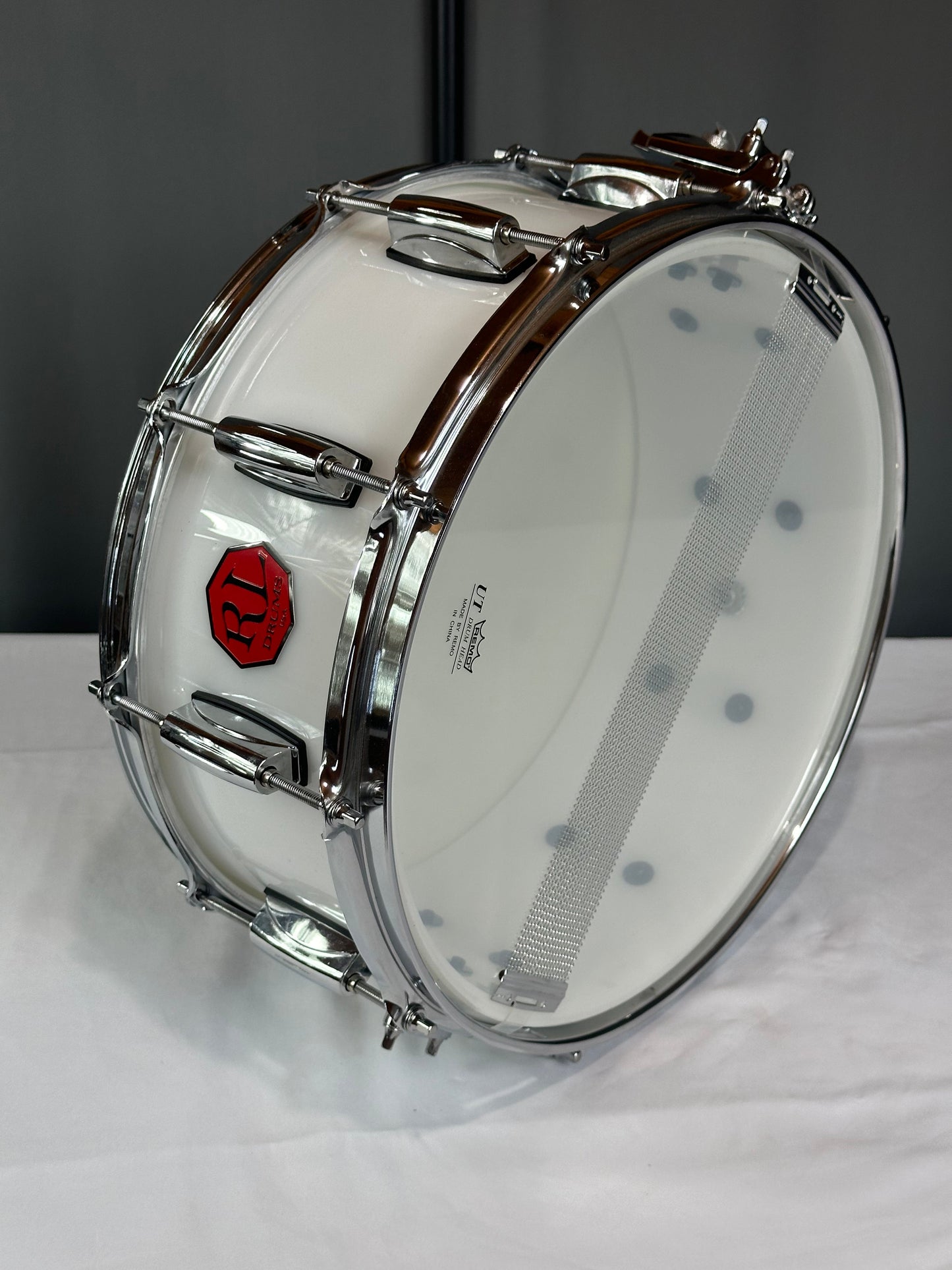 Arctic White Acrylic Snare Drum ASD-14x6-W