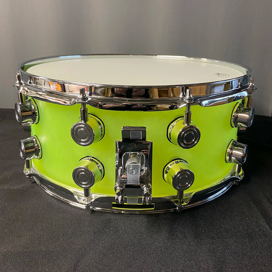 Frosted Fluorescent Green Acrylic Snare Drum