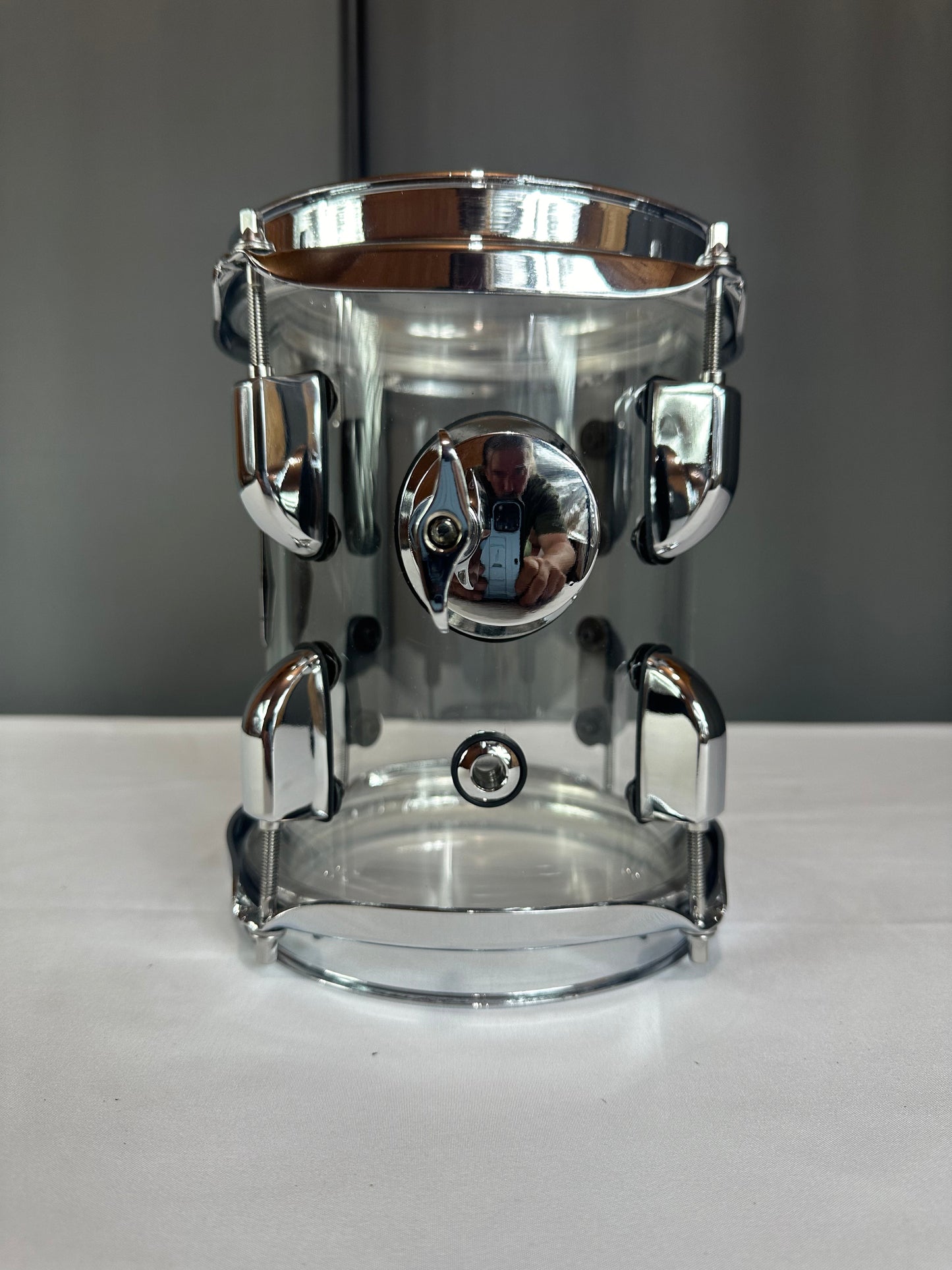 Clear Seamless Acrylic 6"x8" - Tom Drum