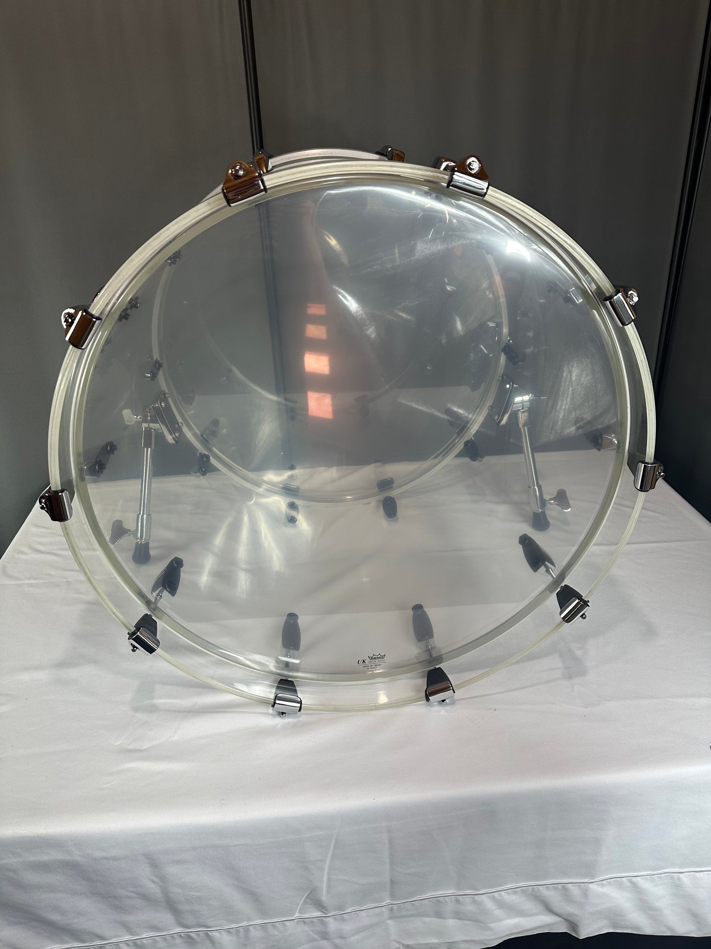 Clear Seamless Acrylic 22"x18" - Bass Drum