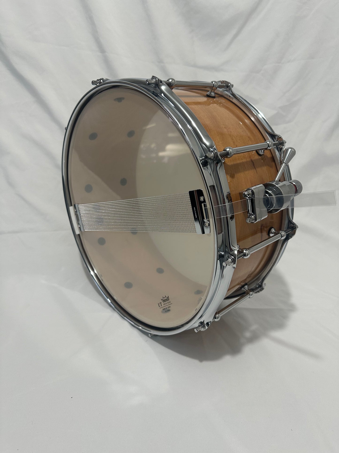 Tech Veneer Over Birch Snare Drum with Tube Lugs RL14-6-TVTL