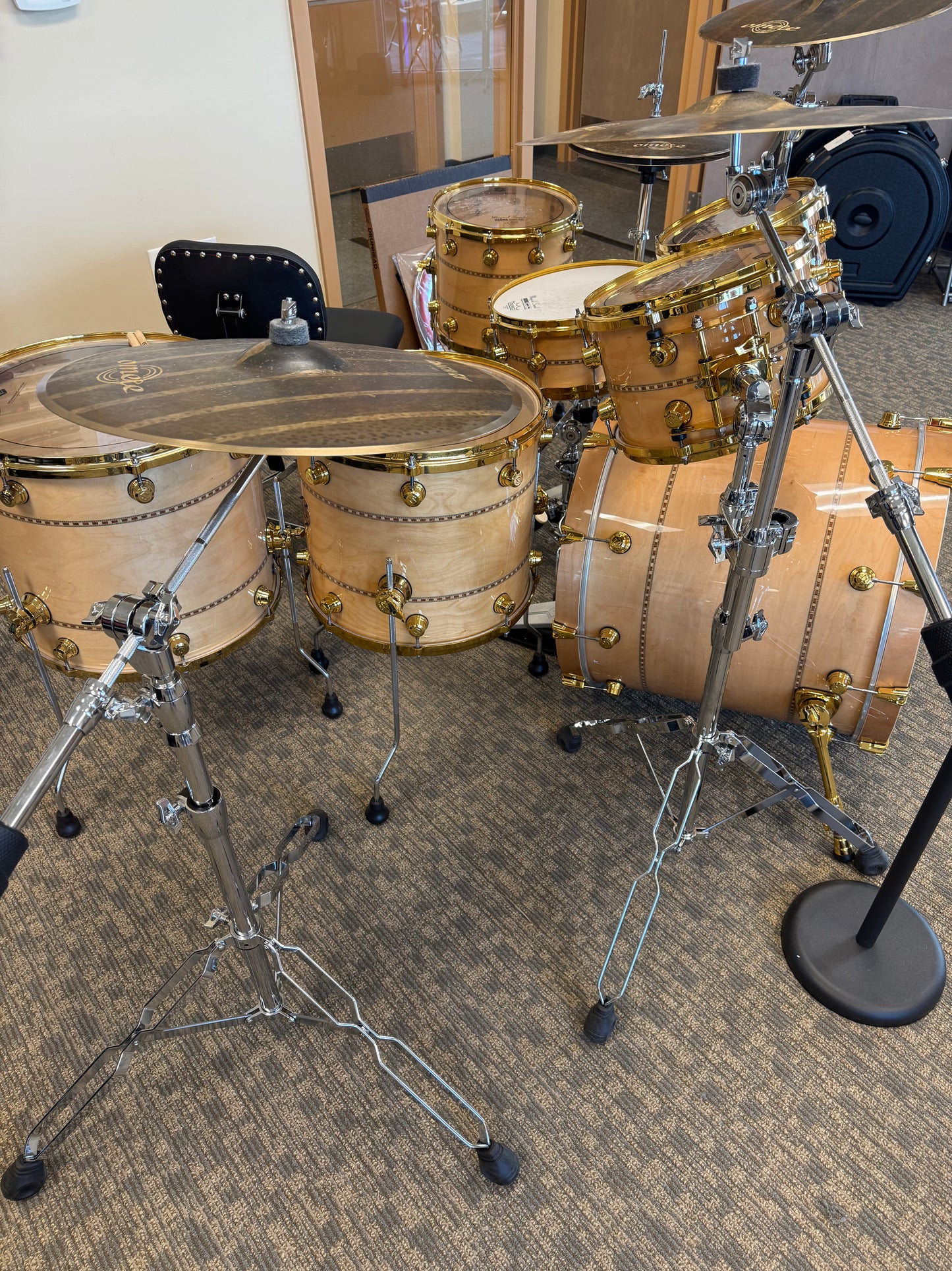 SOUNDWAVE MASTER GLORY SOUND MAPLE LOG W/HAND INLAY DRUM KIT-18