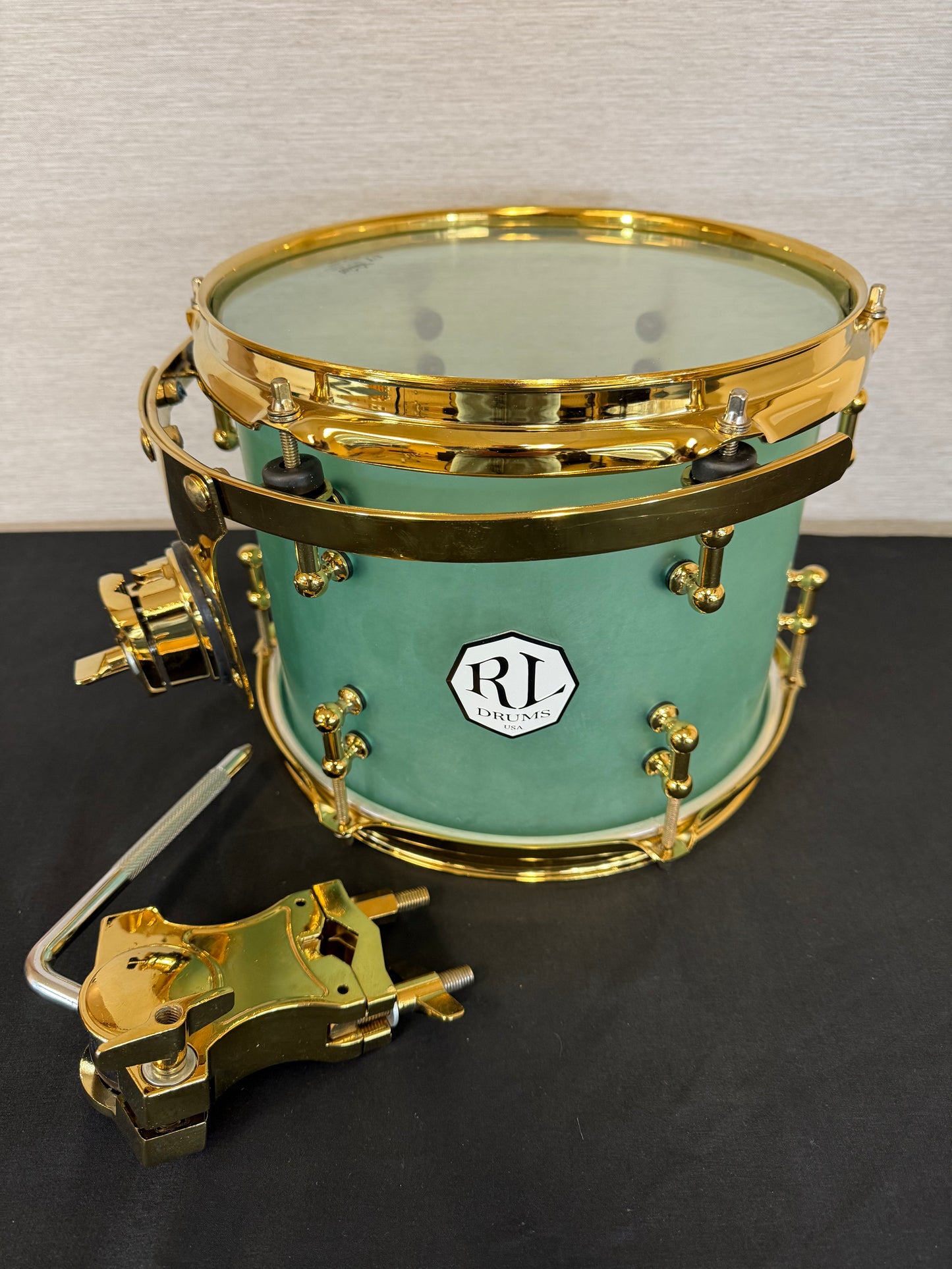 Frosted Coke Bottle Green Seamless Acrylic 10"x8" Gold Color Hardware Tom Drum