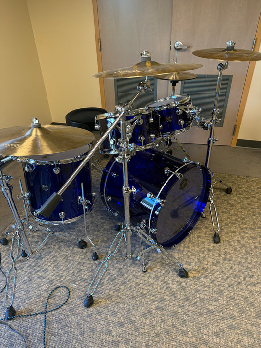 SOUNDWAVE MASTER ICE CRYSTAL SOUND SERIES NAVY BLUE DRUM KIT