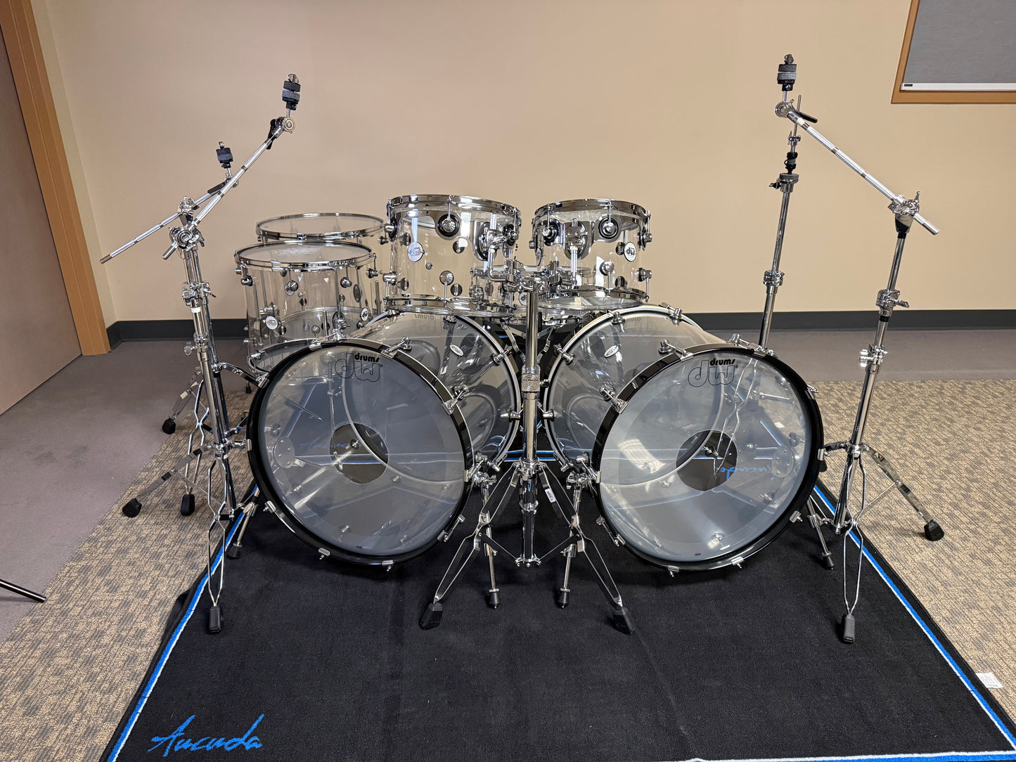 Used DW Drums Design Series Clear Acrylic Drum Set with Hardware,Glenn Evans studio kit, used by the legendary drummer of Nuclear Assault.