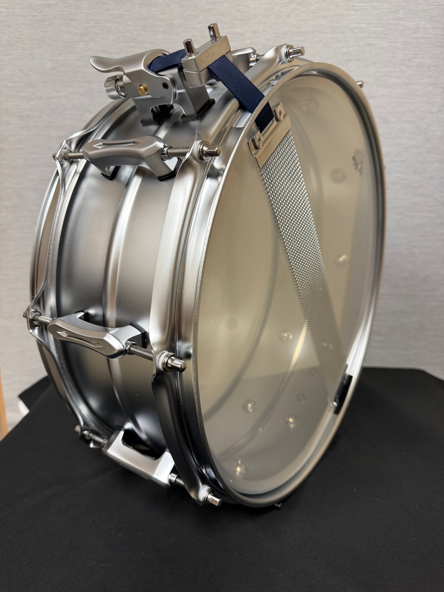 Pearl Nickel Plated Steel Snare Drum CXV02
