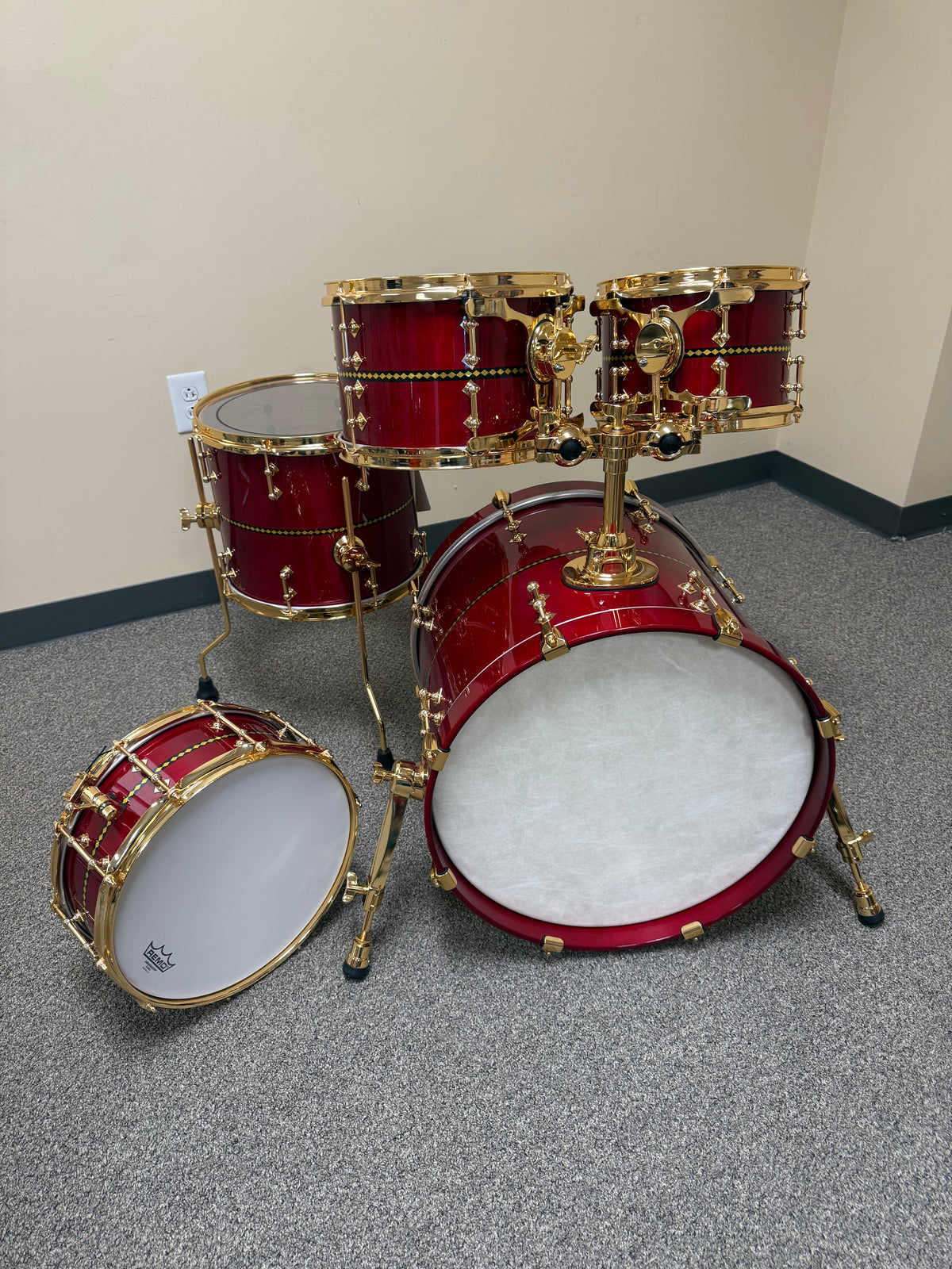 Ruby Red Birch/Maple/Hickory Shell Pack w/Faux Gold Hardware and Hand Inlay-MR520
