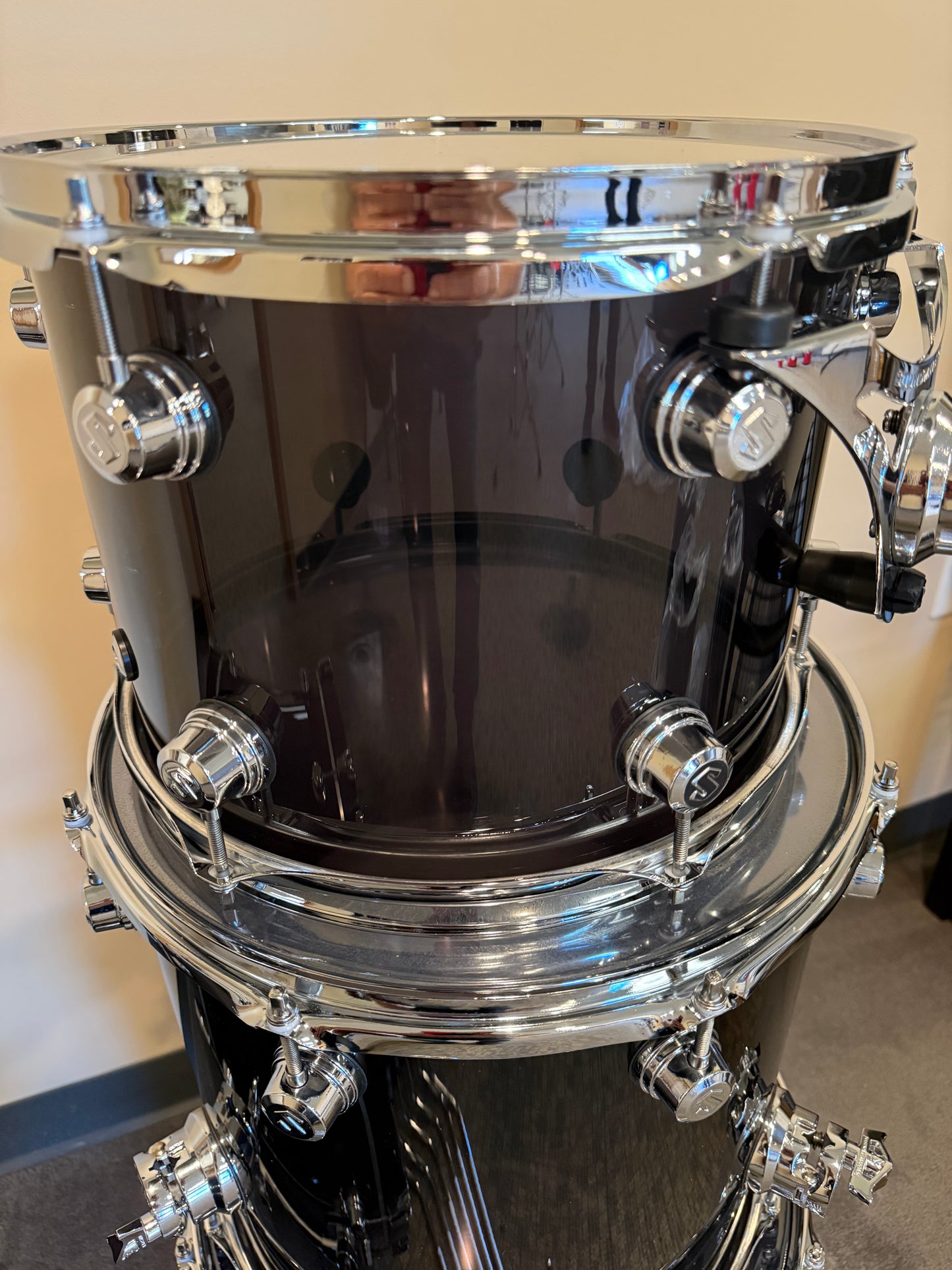 Soundwave Master Ice Crystal Sound Series Transparent Black Shell Pack