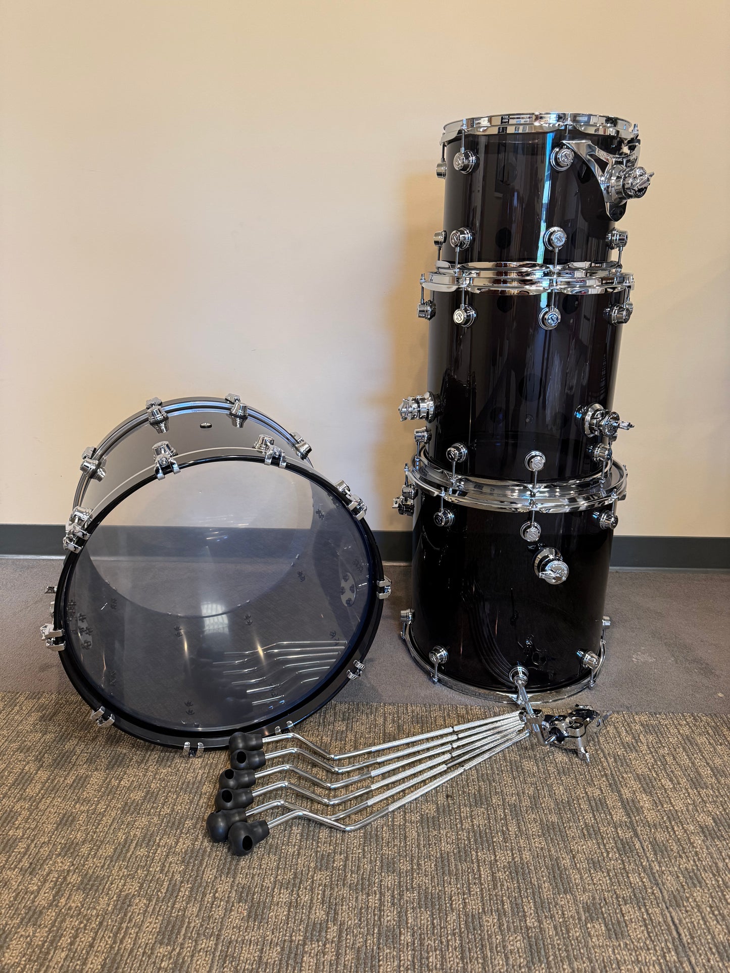 Soundwave Master Ice Crystal Sound Series Transparent Black Shell Pack